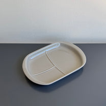 Mogumogu Kids Plate, Gray