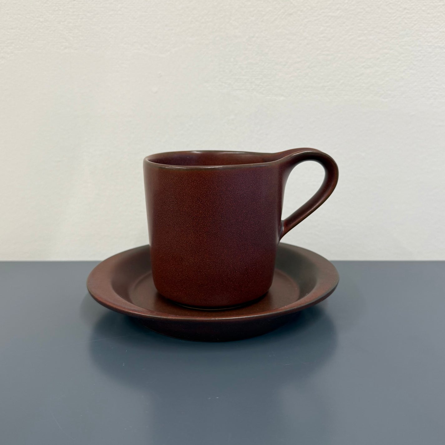 Duet Mug with Saucer, Red