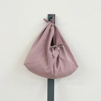 Azuma Bag, Wine