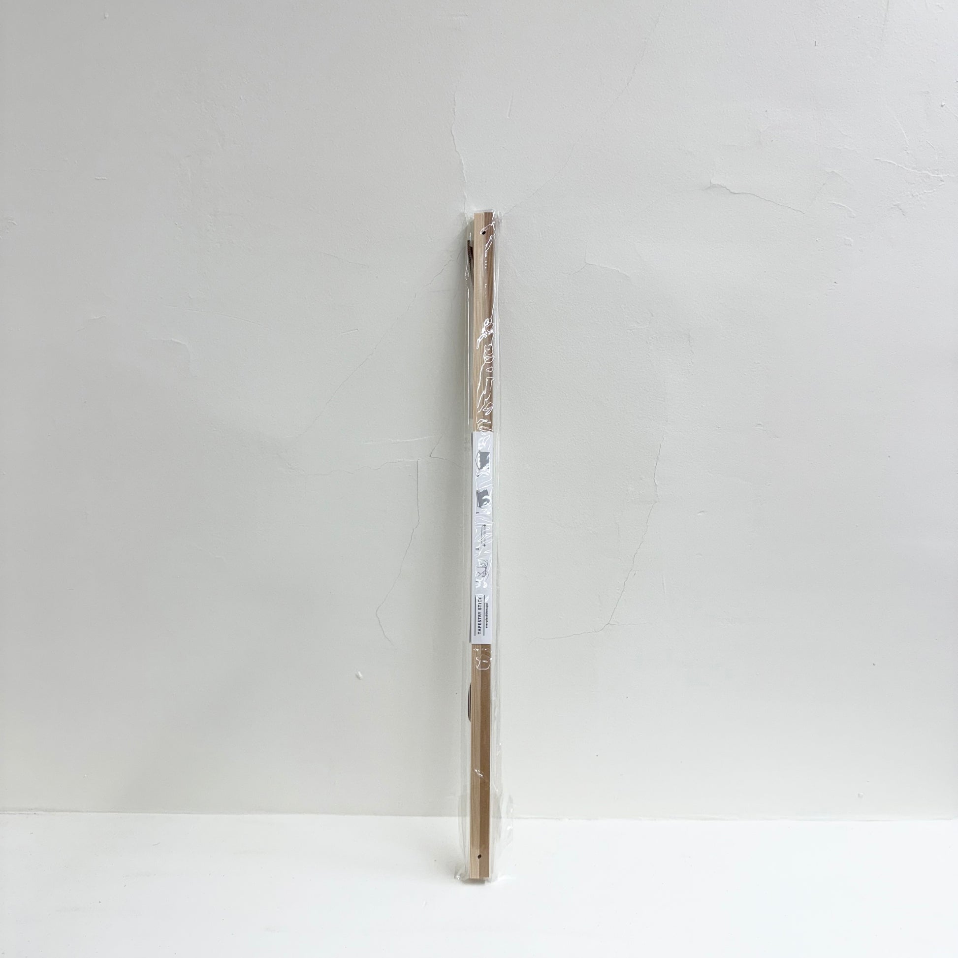 Tenugui Tapestry Stick, Cedar Horizontal