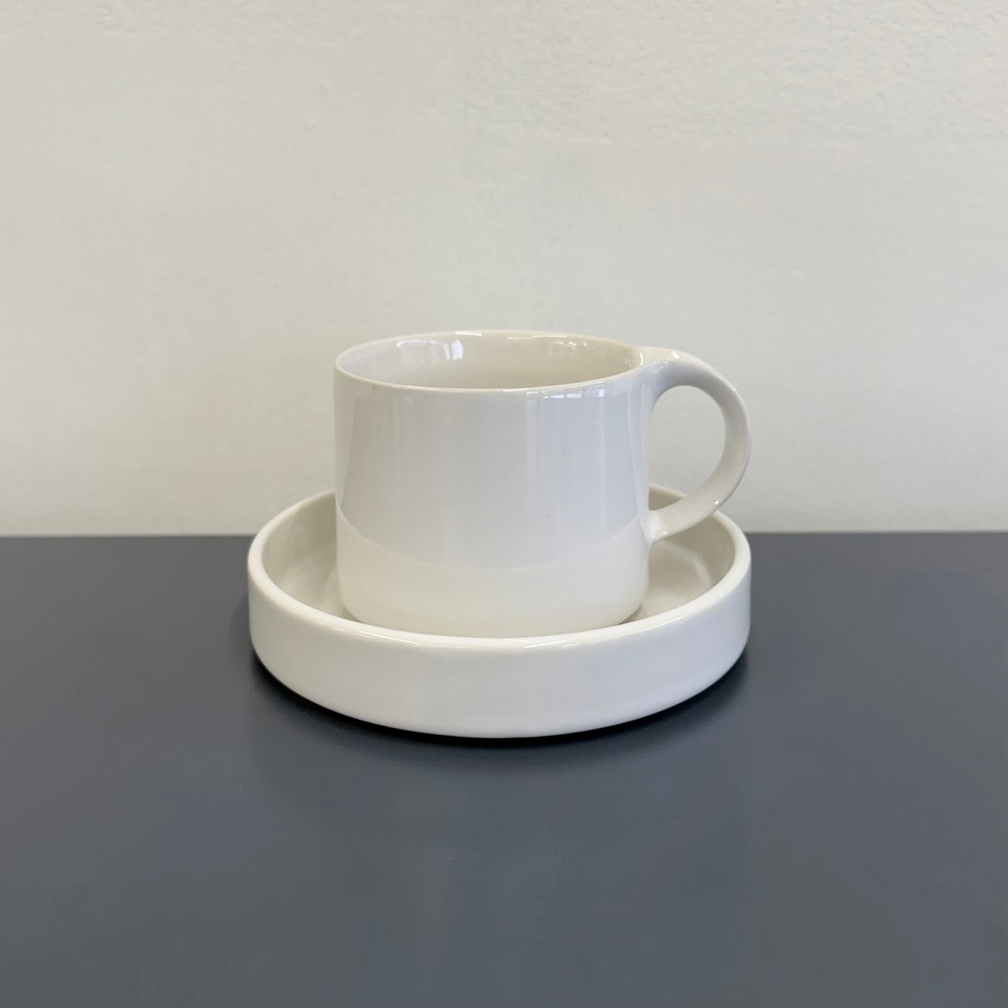 Moderato Short Mug with Saucer, White